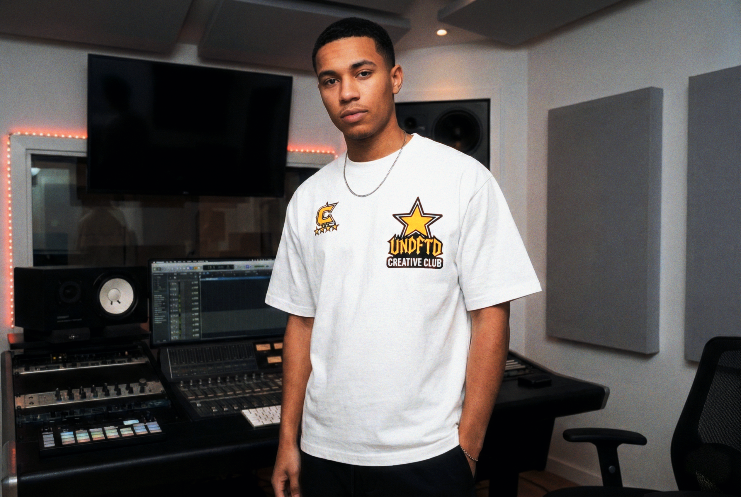 UNDFTD "CREATIVE" TEE (PRISTINE WHITE)