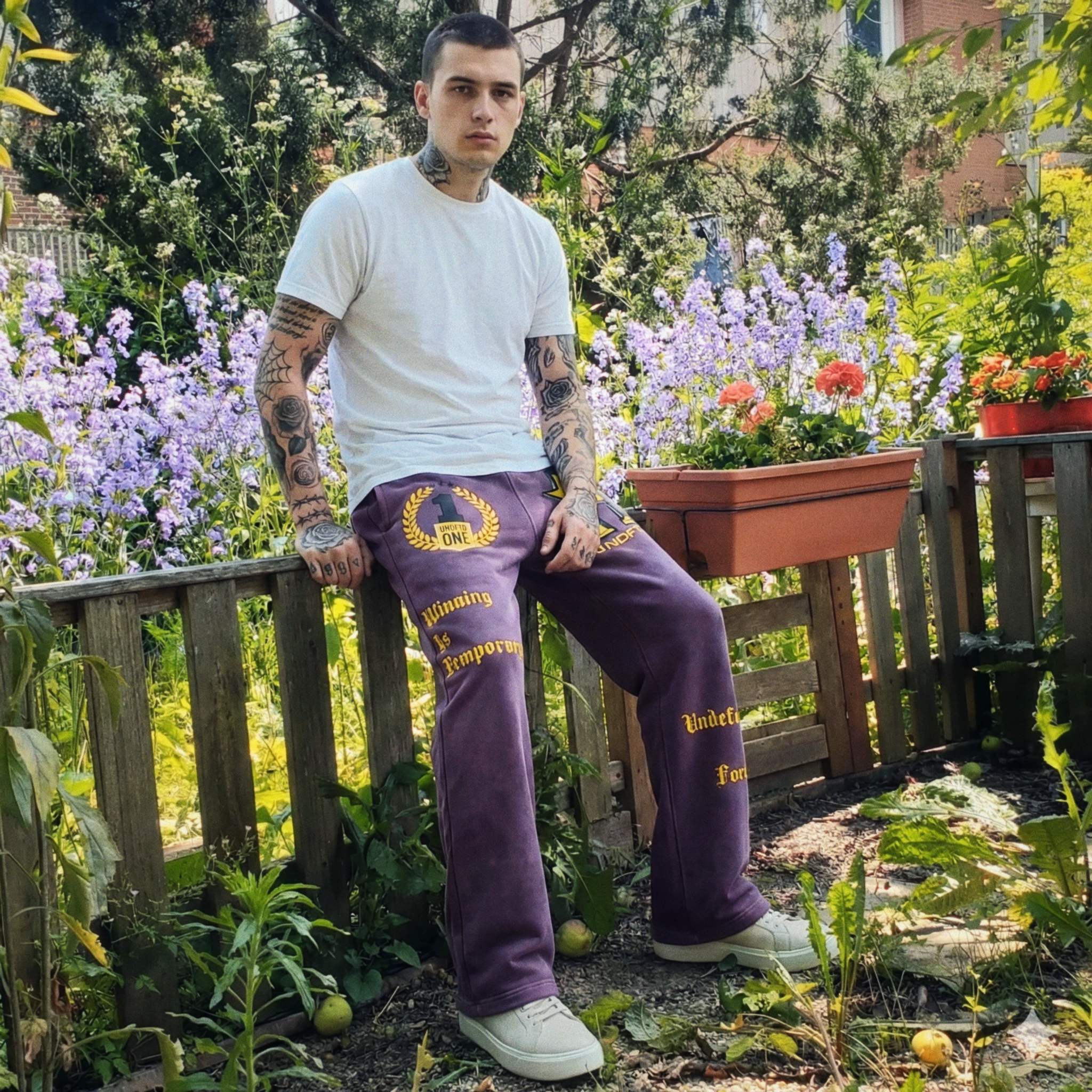 STARCON JOGGERS (PLUM WASHED)